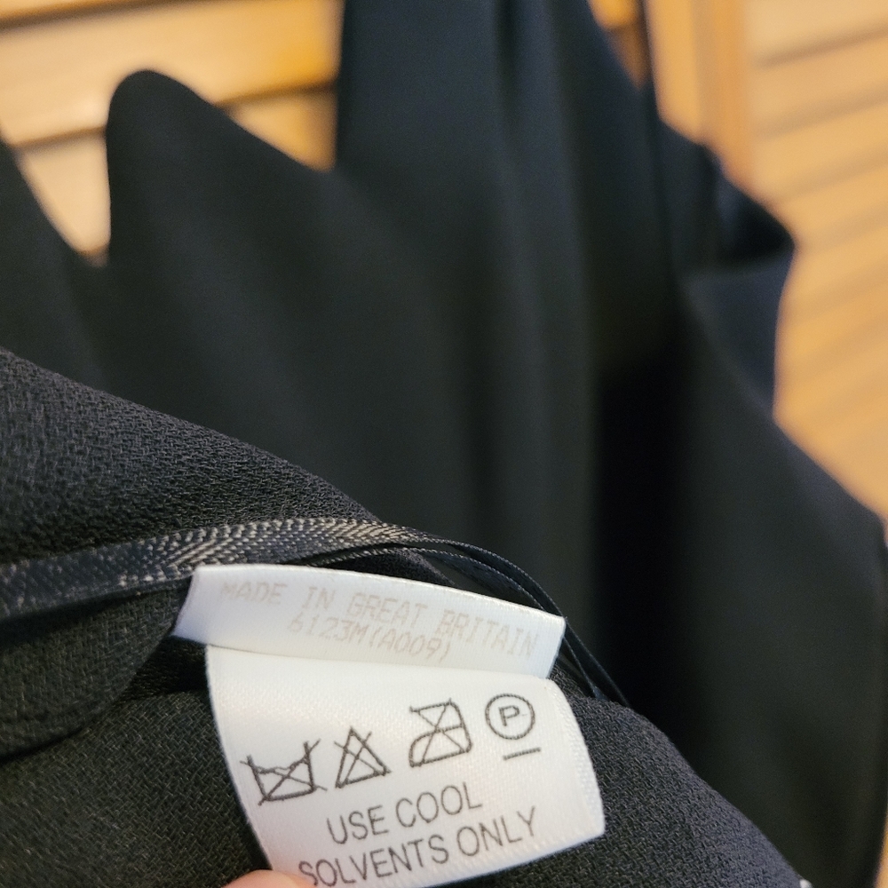 *Frank Usher Vintage Gorgeous Black Dress - Picture 7 of 11